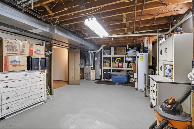 910 16TH STREET SOUTH, Wisconsin Rapids, WI 54494
