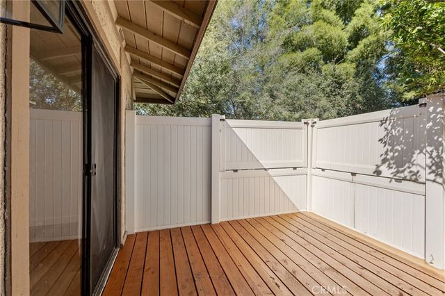 28641 Conejo View Drive, Agoura Hills, CA 91301