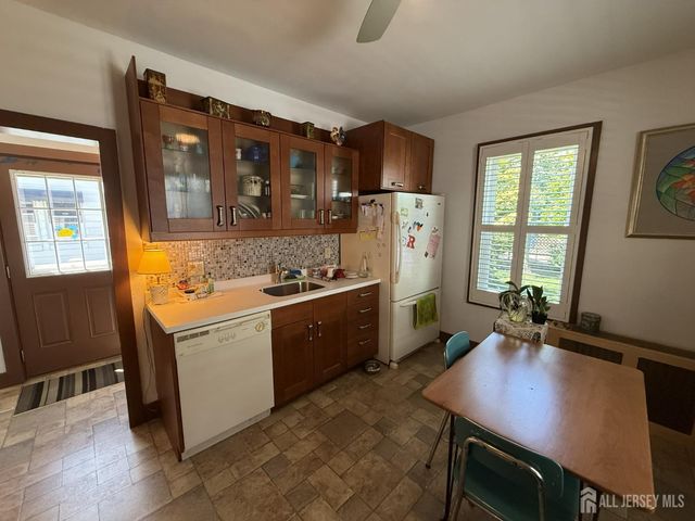 36 Raritan Avenue, South River, NJ 08882