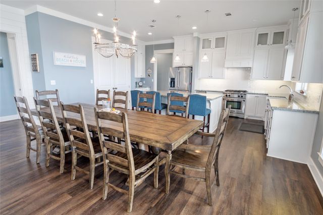 1813 Laguna Harbor Estate Boulevard, Port Bolivar, TX 77650