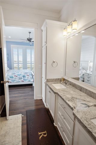 1813 Laguna Harbor Estate Boulevard, Port Bolivar, TX 77650