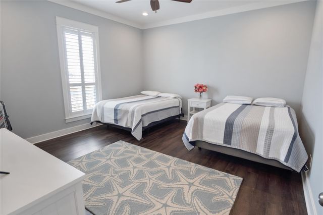 1813 Laguna Harbor Estate Boulevard, Port Bolivar, TX 77650