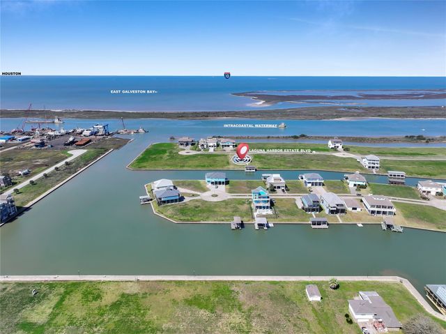1813 Laguna Harbor Estate Boulevard, Port Bolivar, TX 77650