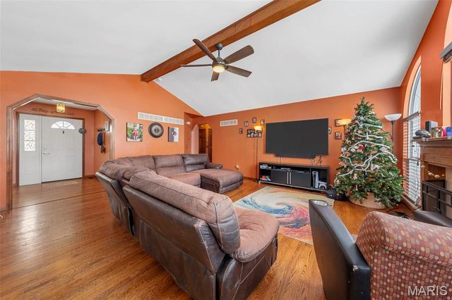 1373 Sunburst Drive, O'fallon, MO 63366