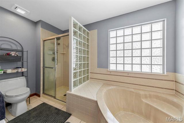 1373 Sunburst Drive, O'fallon, MO 63366