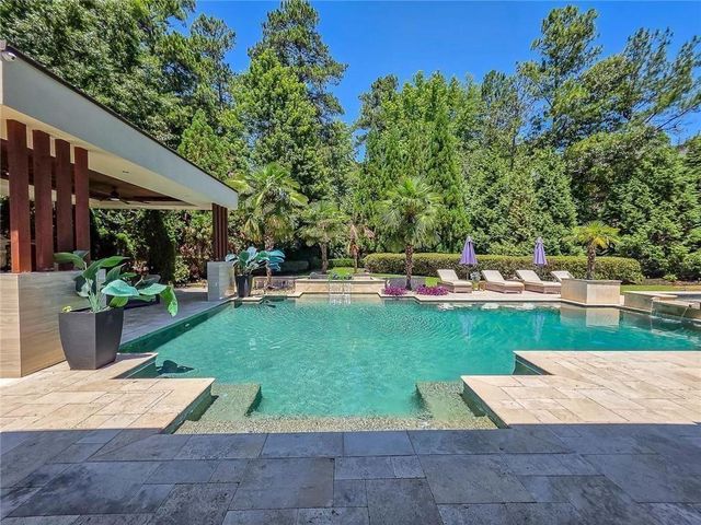 3232 St Elmo Court, Duluth, GA 30097