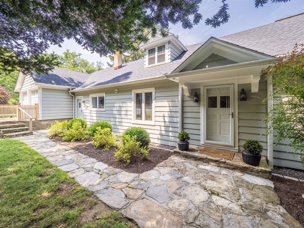 283 Redding Road, Redding, CT 06896