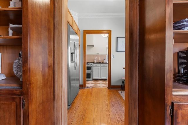 7804 Lydia Avenue, Kansas City, MO 64131