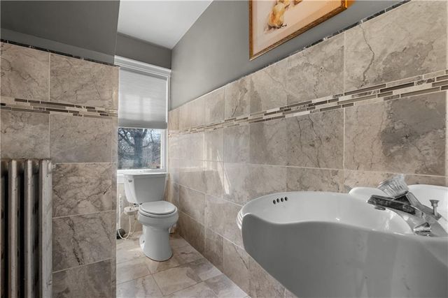 7804 Lydia Avenue, Kansas City, MO 64131