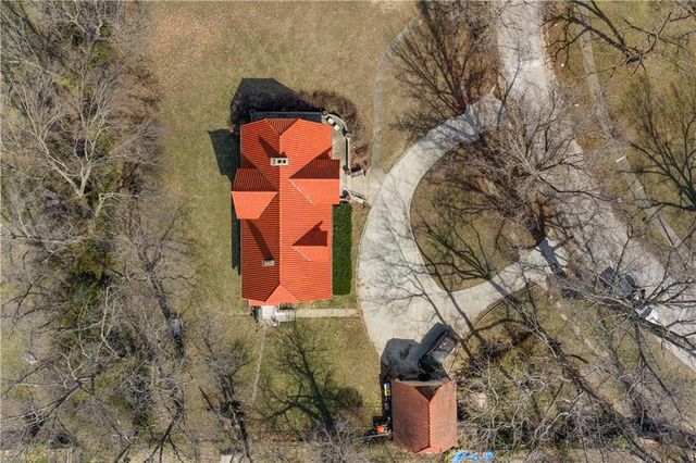 7804 Lydia Avenue, Kansas City, MO 64131