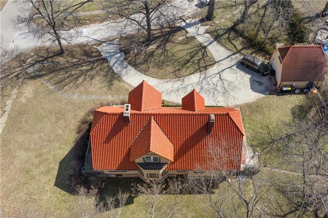 7804 Lydia Avenue, Kansas City, MO 64131