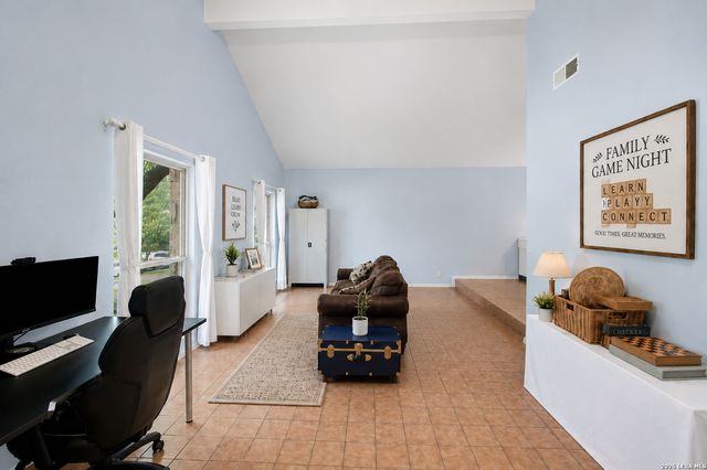 2242 Encino Loop, San Antonio, TX 78259