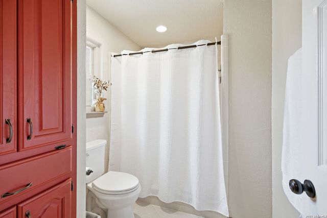 2242 Encino Loop, San Antonio, TX 78259