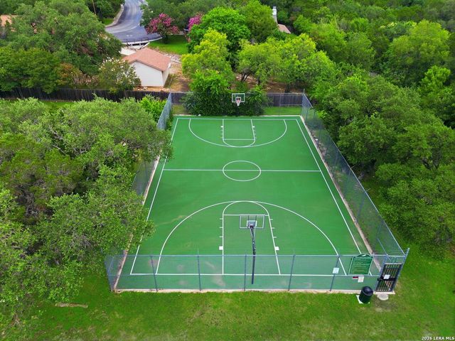 2242 Encino Loop, San Antonio, TX 78259