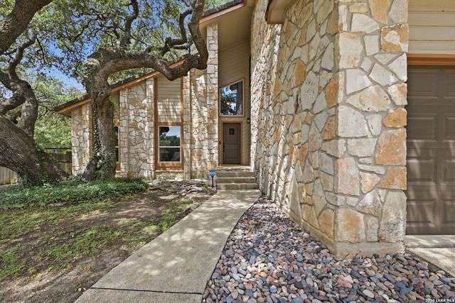 2242 Encino Loop, San Antonio, TX 78259