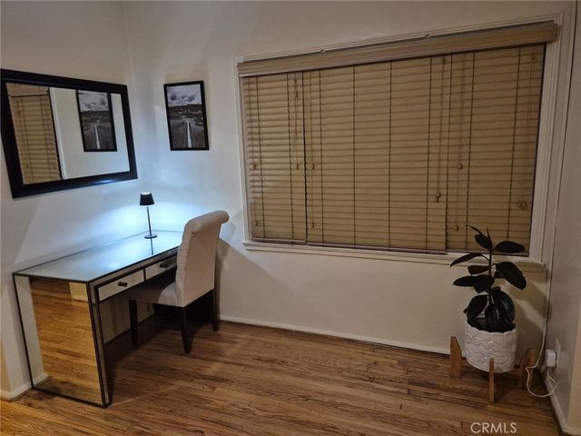 4228 8th Avenue, Los Angeles, CA 90008