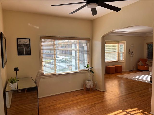 4228 8th Avenue, Los Angeles, CA 90008