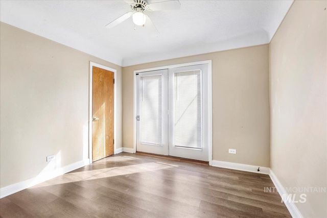 160 Tyler St, Twin Falls, ID 83301