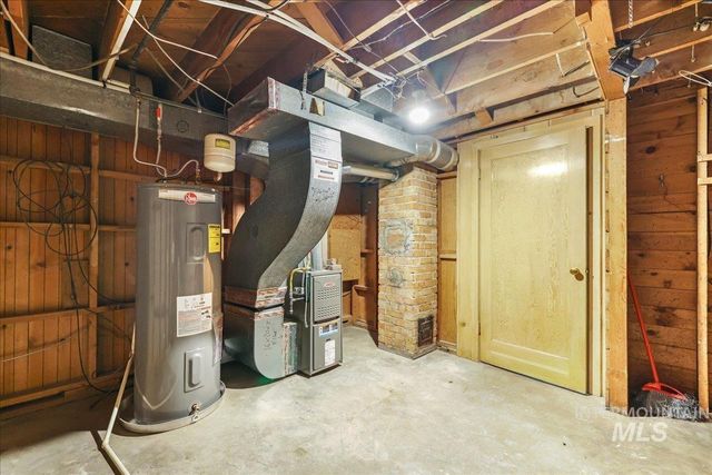 160 Tyler St, Twin Falls, ID 83301