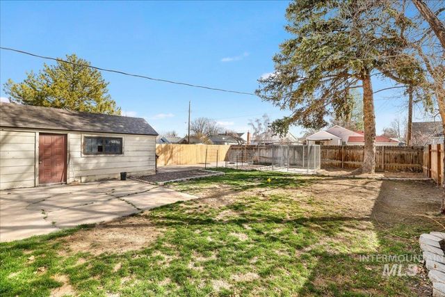 160 Tyler St, Twin Falls, ID 83301