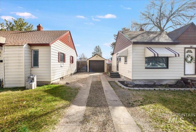 160 Tyler St, Twin Falls, ID 83301