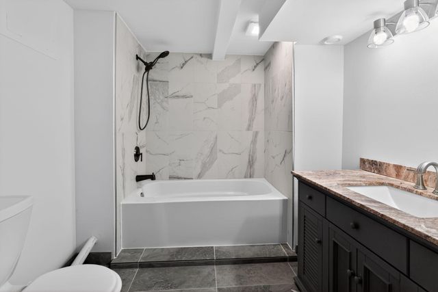 8515 Wentworth Avenue S, Bloomington, MN 55420