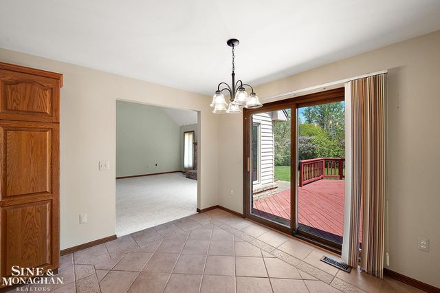 33548 Farmview Road, Fraser, MI 48026