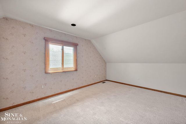 33548 Farmview Road, Fraser, MI 48026