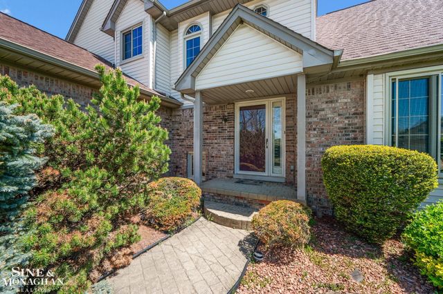 33548 Farmview Road, Fraser, MI 48026