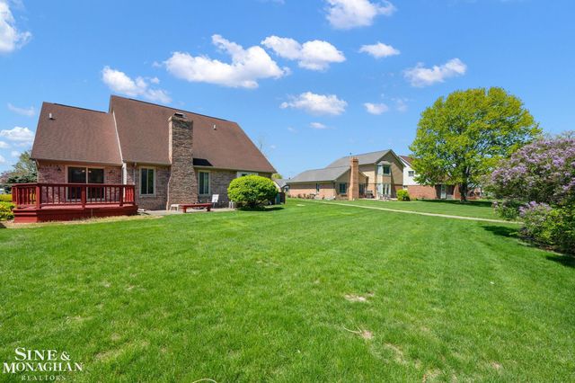 33548 Farmview Road, Fraser, MI 48026