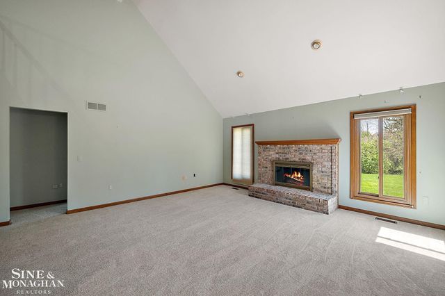 33548 Farmview Road, Fraser, MI 48026