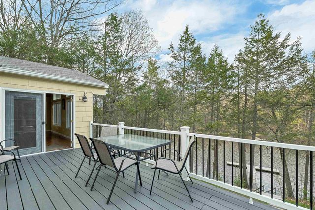 20 Birch Drive, Newmarket, NH 03857