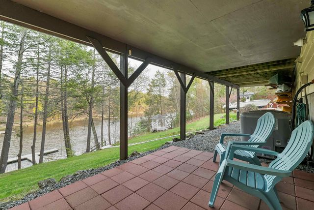 20 Birch Drive, Newmarket, NH 03857