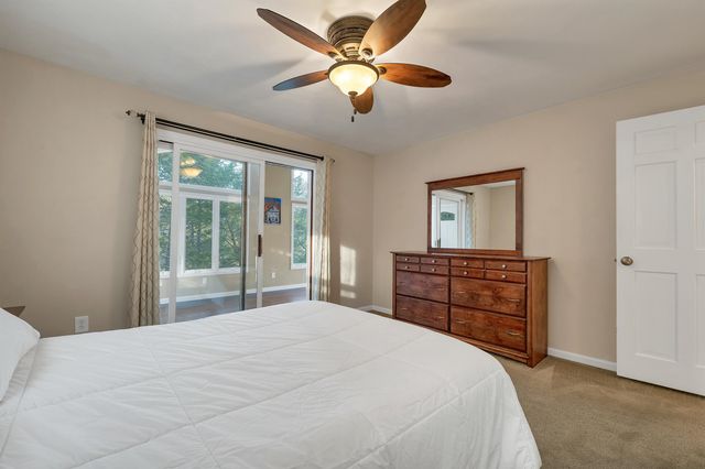 20 Birch Drive, Newmarket, NH 03857
