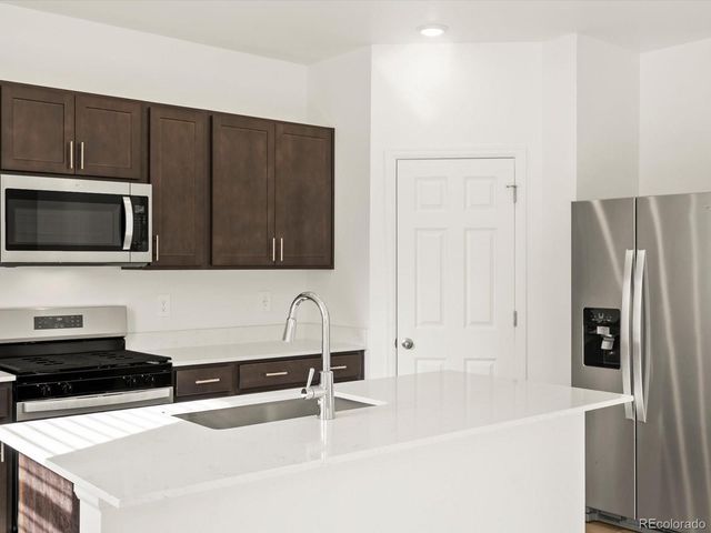 7321 W 27th Street Road, Greeley, CO 80634
