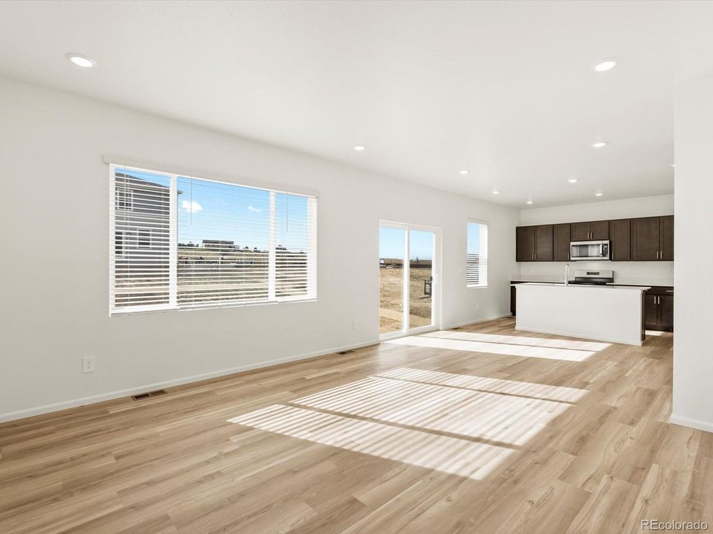 7321 W 27th Street Road, Greeley, CO 80634