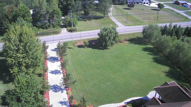 400 E Romeo Road, Oakland Twp, MI 48363