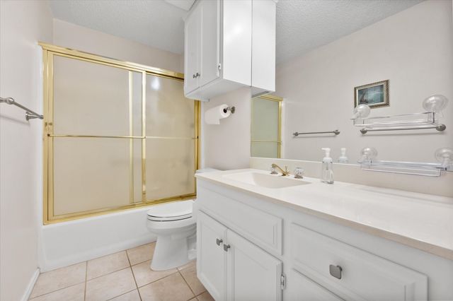 2129 Reflection Bay Drive, Arlington, TX 76013