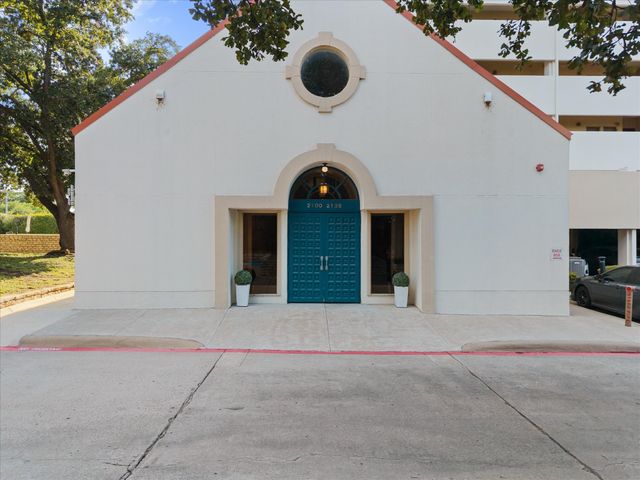 2129 Reflection Bay Drive, Arlington, TX 76013