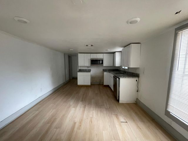 3020 Avenue D, Bay City, TX 77414