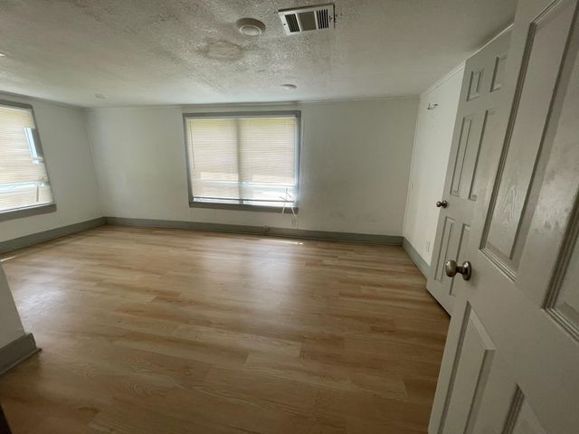 3020 Avenue D, Bay City, TX 77414