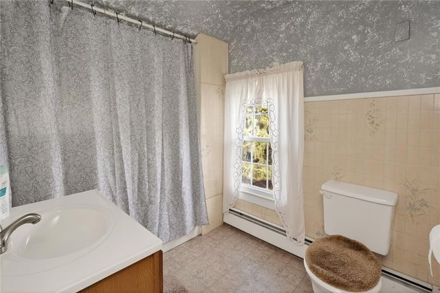 4321 State Route 414, Fayette, NY 13065