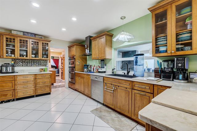 17421 SW 300th St, Homestead, FL 33030