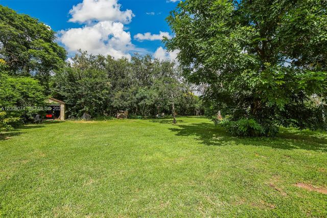 17421 SW 300th St, Homestead, FL 33030