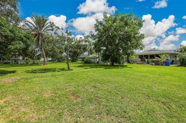 17421 SW 300th St, Homestead, FL 33030