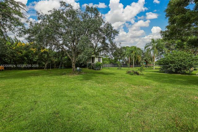 17421 SW 300th St, Homestead, FL 33030