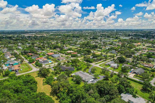 17421 SW 300th St, Homestead, FL 33030