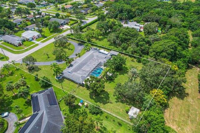 17421 SW 300th St, Homestead, FL 33030