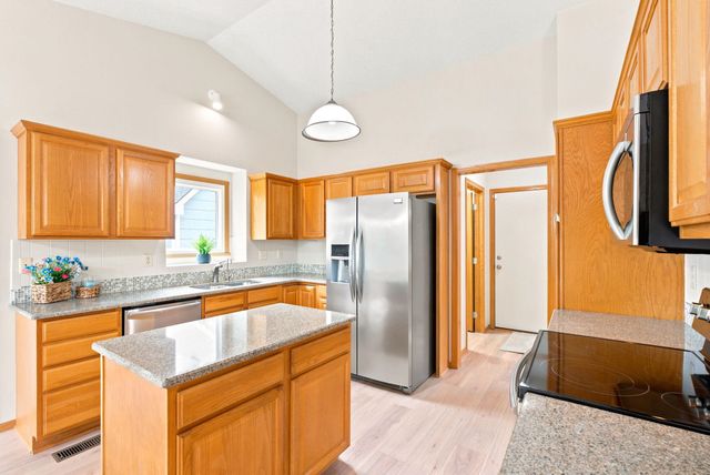 821 N Cedar Park, Wichita, KS 67235