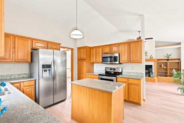 821 N Cedar Park, Wichita, KS 67235